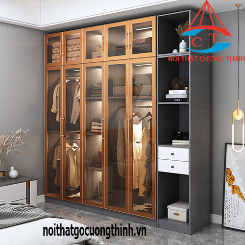 Mẫu tủ quần áo 3 buồng kịch trần cánh kính đẹp hiện đại