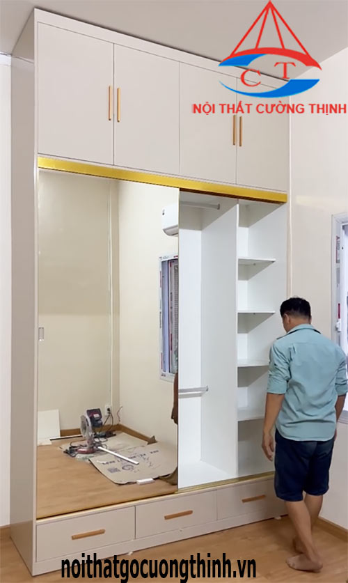 Mẫu tủ quần áo cánh kính gương trượt hiện đại sang trọng