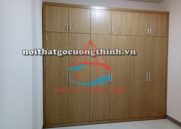 Tủ âm tường đẹp bằng gỗ