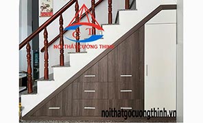 Tủ góc cầu thang theo yêu cầu
