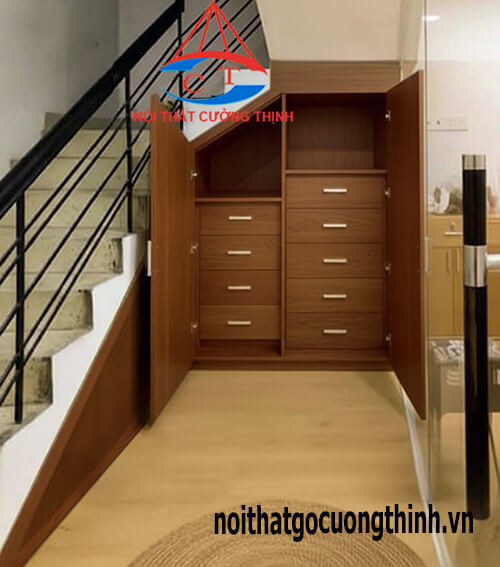 Tủ góc cầu thang gỗ công nghiệp nâu đẹp cho mọi không gian