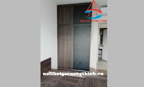Tủ Treo Quần Áo Đẹp Cửa Lùa