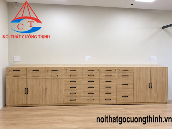 Mẫu tủ nhiều ngăn cánh cho phòng khám nha sĩ