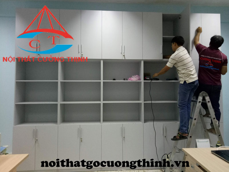 Tủ hồ sơ gỗ công nghiệp cho văn phòng với gam màu xám