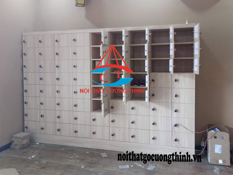 Tủ locker gỗ công nghiệp cho văn phòng 