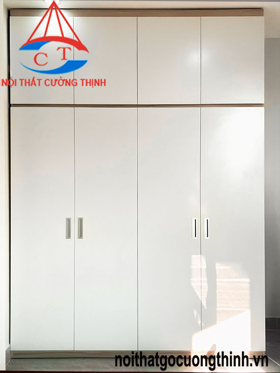 Mẫu tủ đựng quần áo kịch trần 4 cánh đơn giản đẹp 