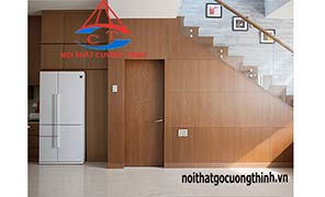 Tủ gầm cầu thang ốp gỗ hiện đại 
